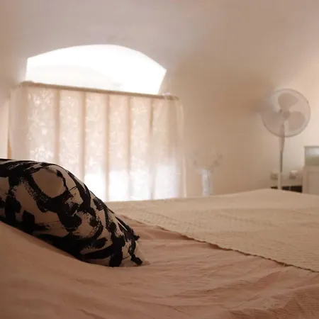 La Casita Alegre , * Bari